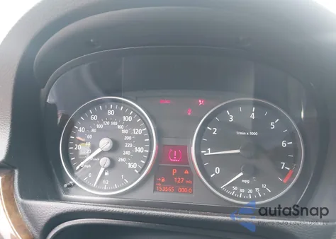 2006 BMW 330I z USA, uszkodzony, nr VIN WBAVB33516KS35896